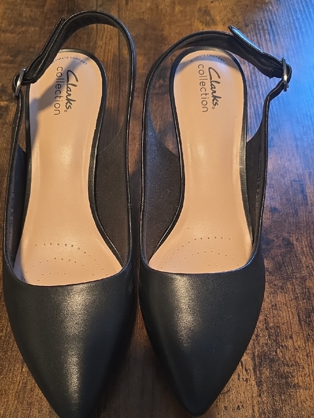 Clarks Black Pointed-Toe Slingback Flats
